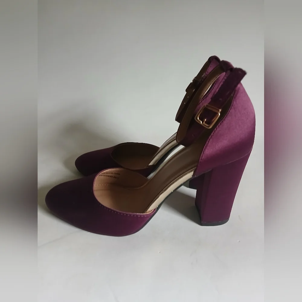 Women's A New Day burgundy fabric ankle strap heeled shoes Sz7M thick heel - Picture 5 of 16